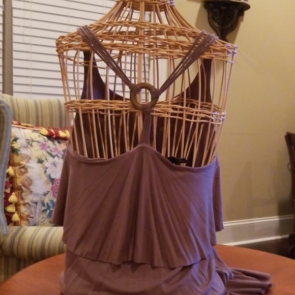 Top - Picture 2 of 2